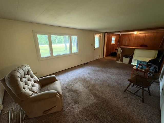 8540 LAKE ROAD, Wisconsin Rapids, WI 54494