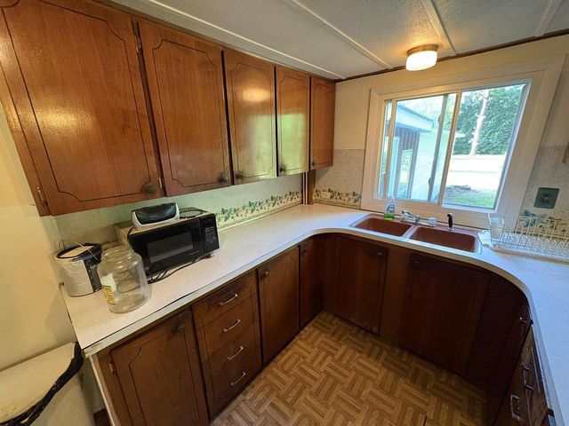 8540 LAKE ROAD, Wisconsin Rapids, WI 54494