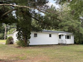 8540 LAKE ROAD, Wisconsin Rapids, WI 54494