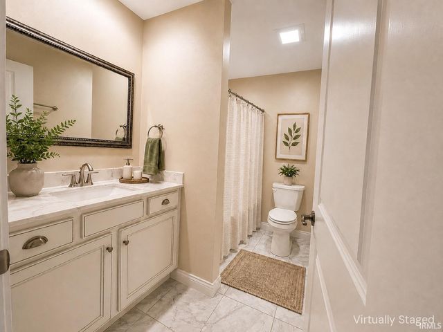 19029 Cambridge Village Drive, Evansville, IN 47725