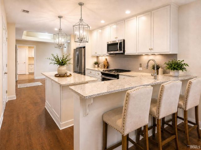 19029 Cambridge Village Drive, Evansville, IN 47725