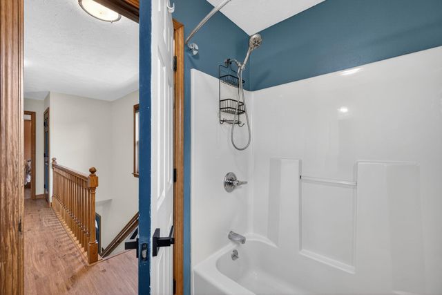 21 Emerald Drive, Laconia, NH 03246