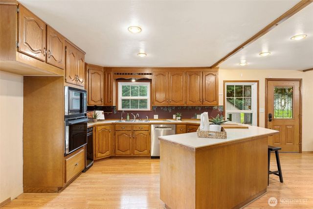 1619 W Reynolds Avenue, Centralia, WA 98531