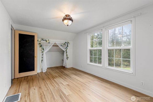 1619 W Reynolds Avenue, Centralia, WA 98531