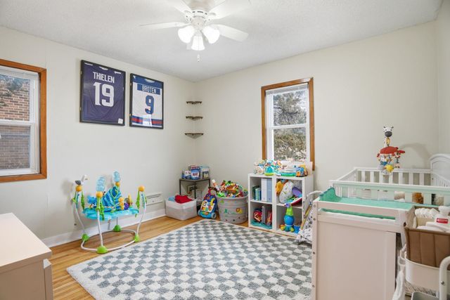 40 Winona Street E, Saint Paul, MN 55107