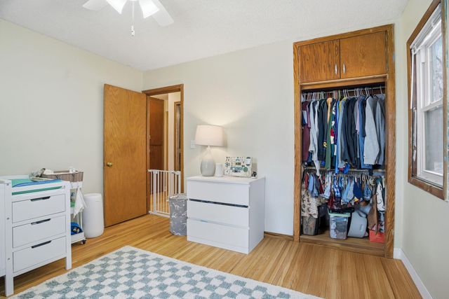 40 Winona Street E, Saint Paul, MN 55107