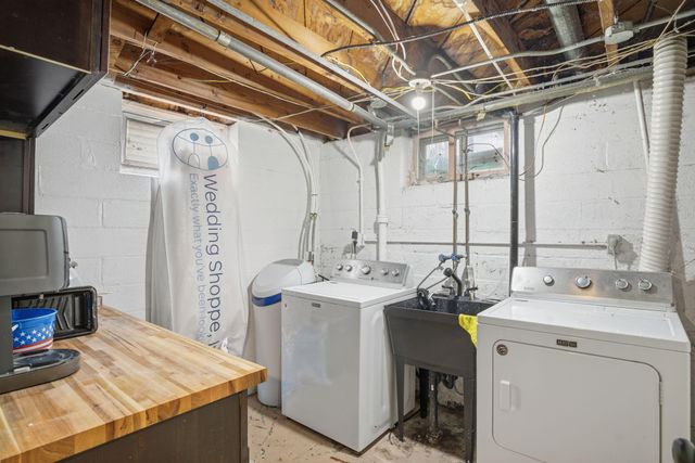 40 Winona Street E, Saint Paul, MN 55107