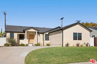 20109 Archwood Street, Winnetka, CA 91306