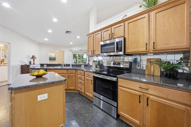 4626 NE 15TH STREET, Ocala, FL 34470