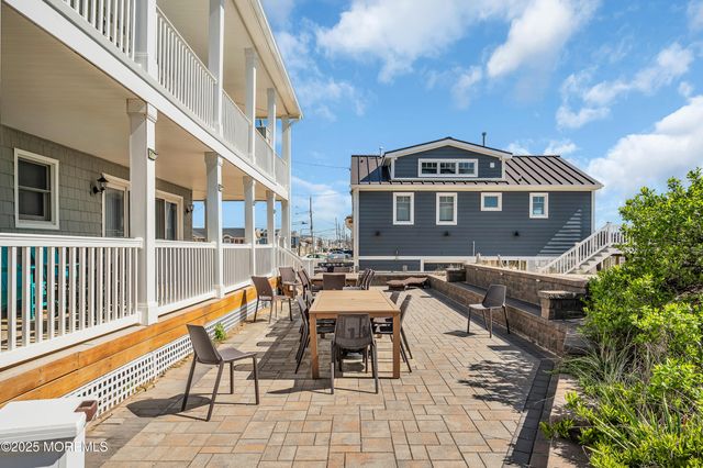 15 E Tuna Way B, Lavallette, NJ 08735