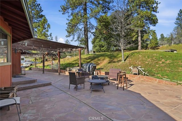 3868 Pinecrest Drive, Mariposa, CA 95338