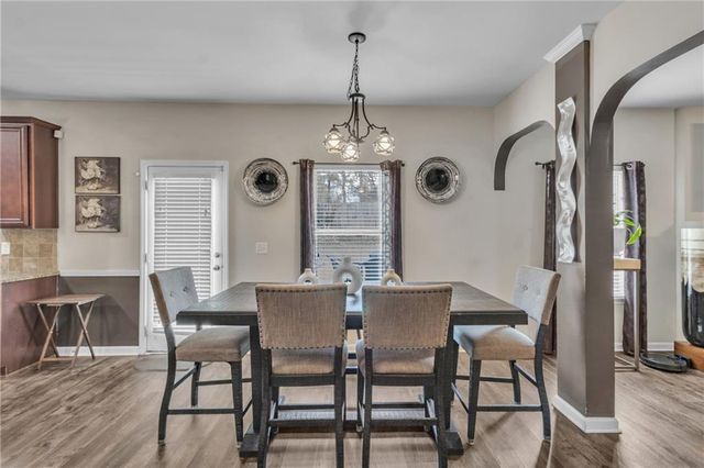 1293 Heartwood Avenue, Mcdonough, GA 30253