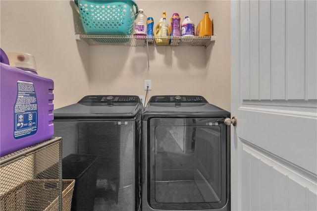 1293 Heartwood Avenue, Mcdonough, GA 30253