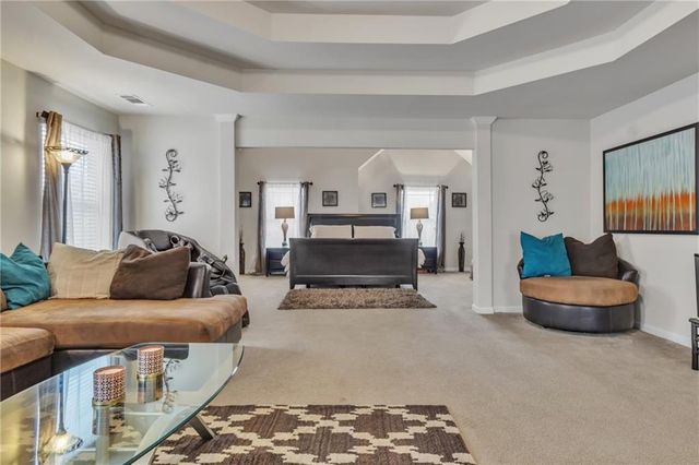 1293 Heartwood Avenue, Mcdonough, GA 30253