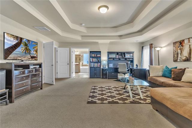 1293 Heartwood Avenue, Mcdonough, GA 30253