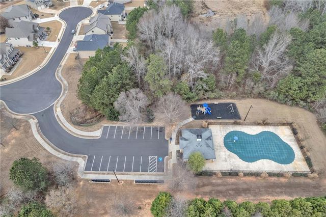 1293 Heartwood Avenue, Mcdonough, GA 30253