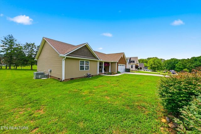 108 County Road 7030, Athens, TN 37303