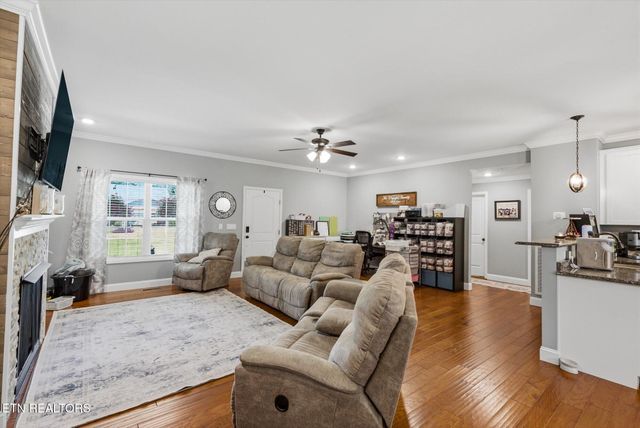108 County Road 7030, Athens, TN 37303