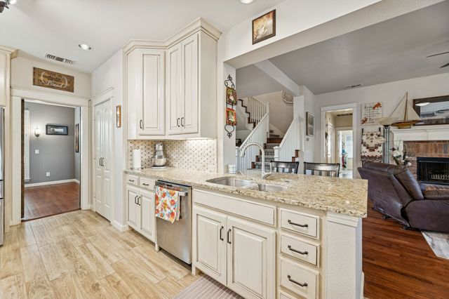 1924 Victoria Circle, Mckinney, TX 75072