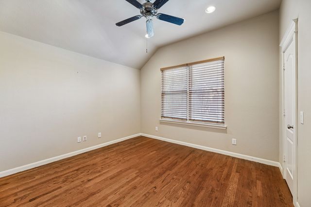 1924 Victoria Circle, Mckinney, TX 75072