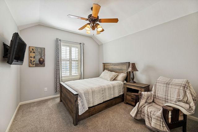 1924 Victoria Circle, Mckinney, TX 75072