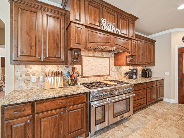 187 Territory DR, Bastrop, TX 78602