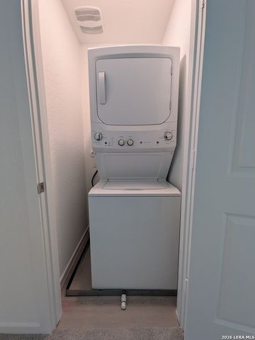 12003 Floral Blossom, Converse, TX 78109