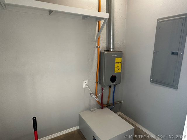 20030 E 794 Road, Tahlequah, OK 74464