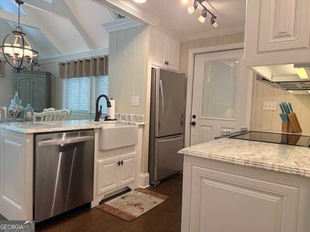 44 Innsbruck Lane, Pine Mountain, GA 31822