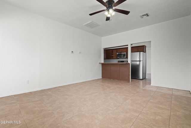 209 N SEVILLE A, El Paso, TX 79905