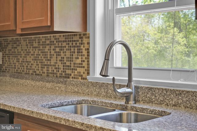 423 LONDON CT, Westminster, MD 21157