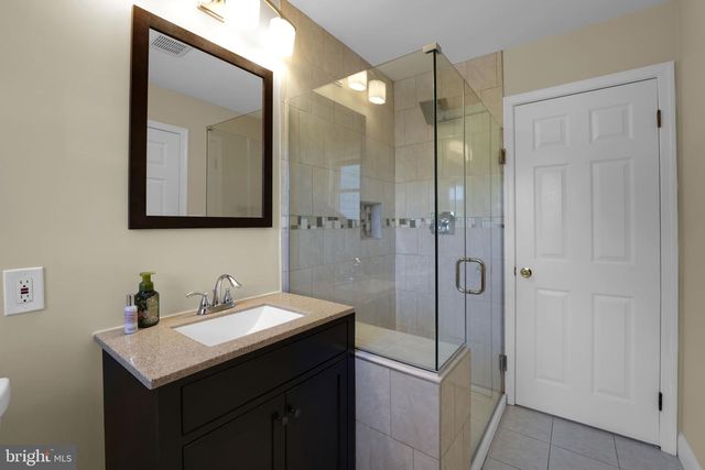 423 LONDON CT, Westminster, MD 21157