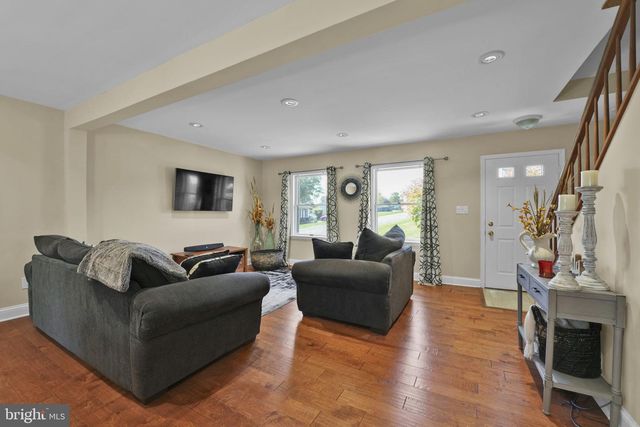 423 LONDON CT, Westminster, MD 21157
