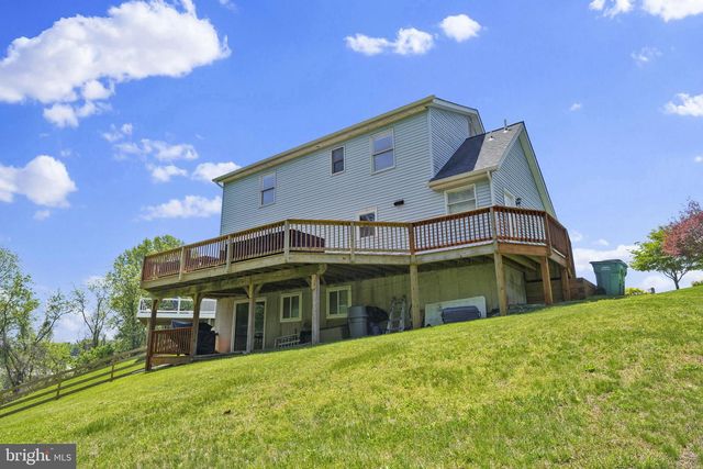 423 LONDON CT, Westminster, MD 21157