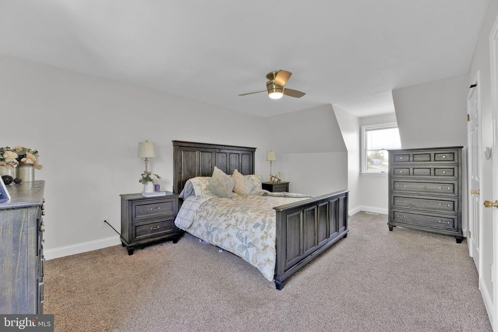Image 23 of property listing at 423 LONDON CT, Westminster, MD 21157