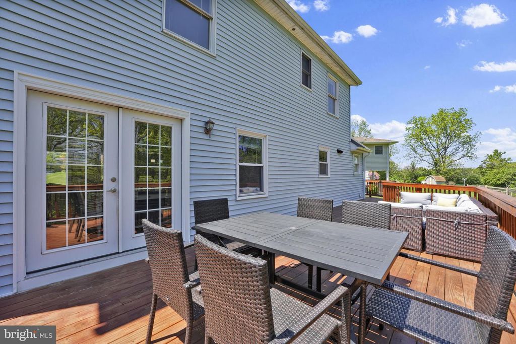 Image 39 of property listing at 423 LONDON CT, Westminster, MD 21157