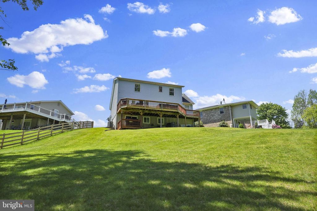 Image 44 of property listing at 423 LONDON CT, Westminster, MD 21157