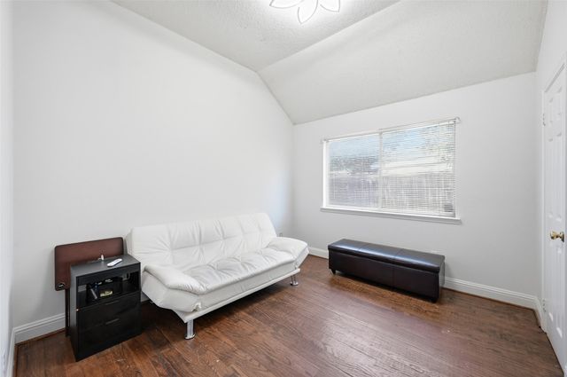 1701 Prairie Creek Court, Garland, TX 75040