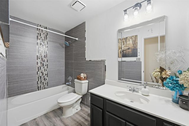 1701 Prairie Creek Court, Garland, TX 75040