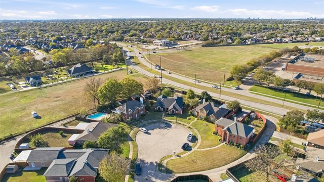 1701 Prairie Creek Court, Garland, TX 75040