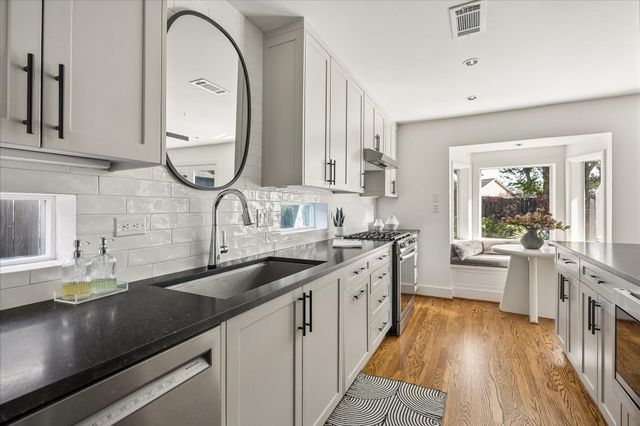 4130 Costa Rica Road, Houston, TX 77092