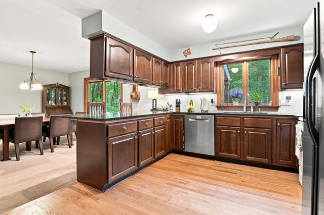 229 Se Main St, Douglas, MA 01516