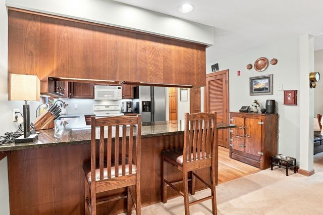 229 Se Main St, Douglas, MA 01516