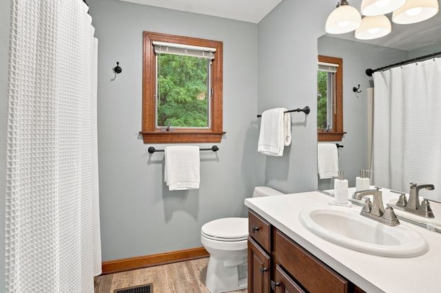 229 Se Main St, Douglas, MA 01516