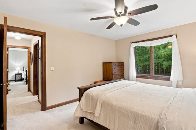 229 Se Main St, Douglas, MA 01516