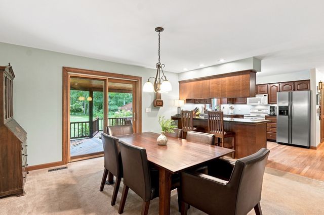229 Se Main St, Douglas, MA 01516