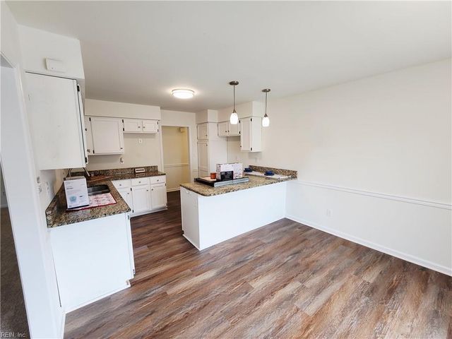 821 Lindale DR, Chesapeake, VA 23320