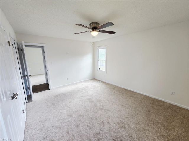 821 Lindale DR, Chesapeake, VA 23320