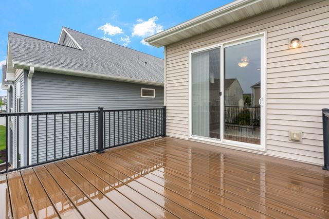 8340 Deerwood Lane N, Maple Grove, MN 55369