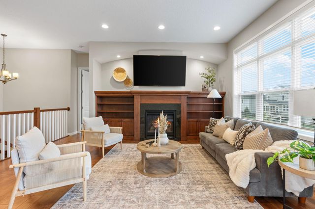 8340 Deerwood Lane N, Maple Grove, MN 55369